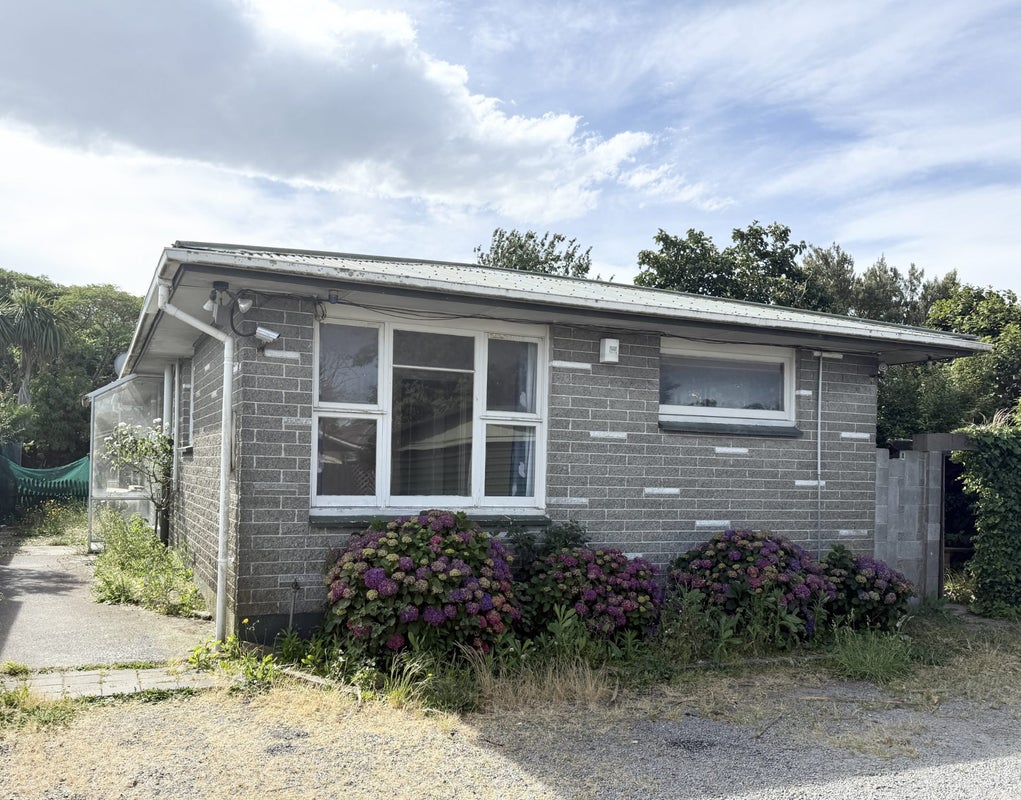 92 Springs Road, Hornby, Christchurch - Carousel 1