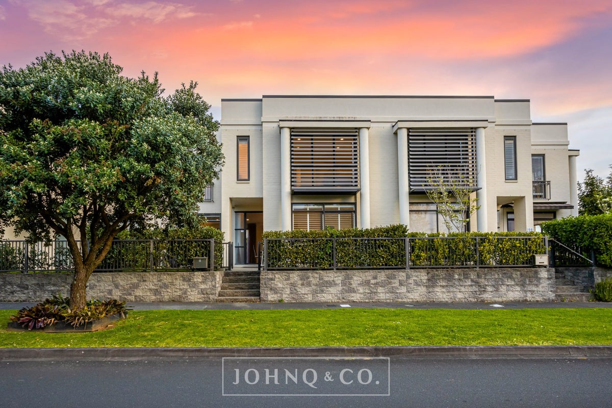 62 Bluegrey Avenue, Stonefields, Auckland - Carousel 1