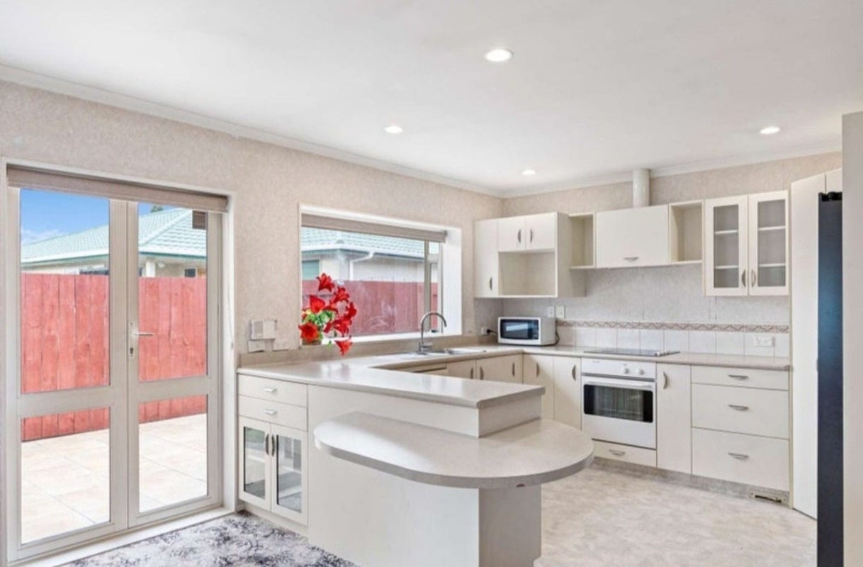 8 Cole Lane, Milson, Palmerston North - Carousel 2