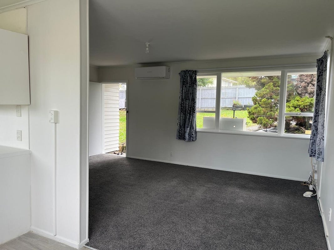 46 Oriana Avenue, Lynfield, Auckland - Carousel 2