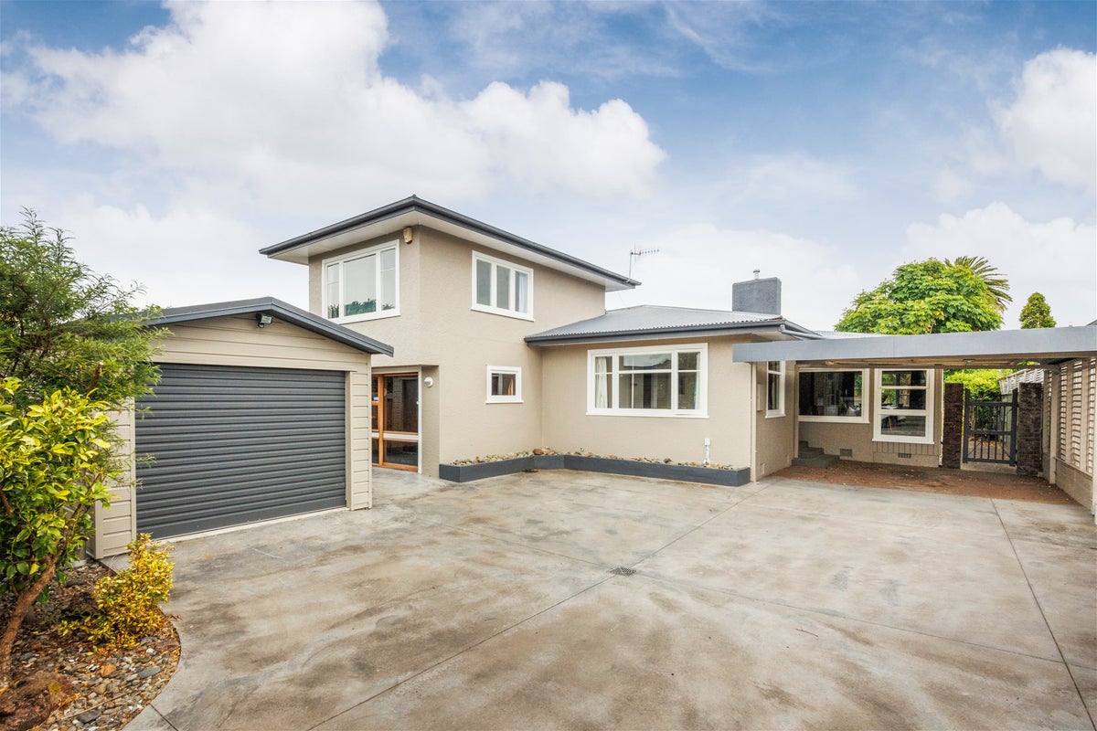 28 Sheffield Street, Awapuni, Palmerston North - Carousel 1