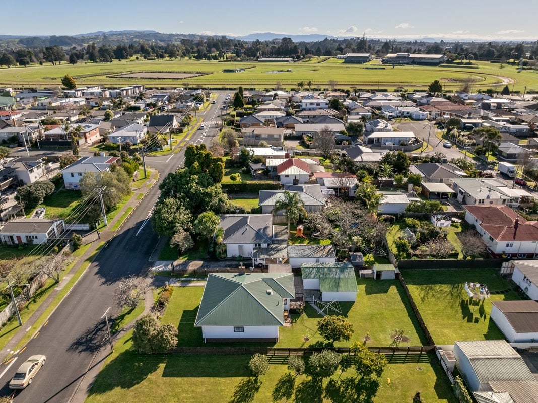75 Argyll Road, Greerton, Tauranga - Carousel 27