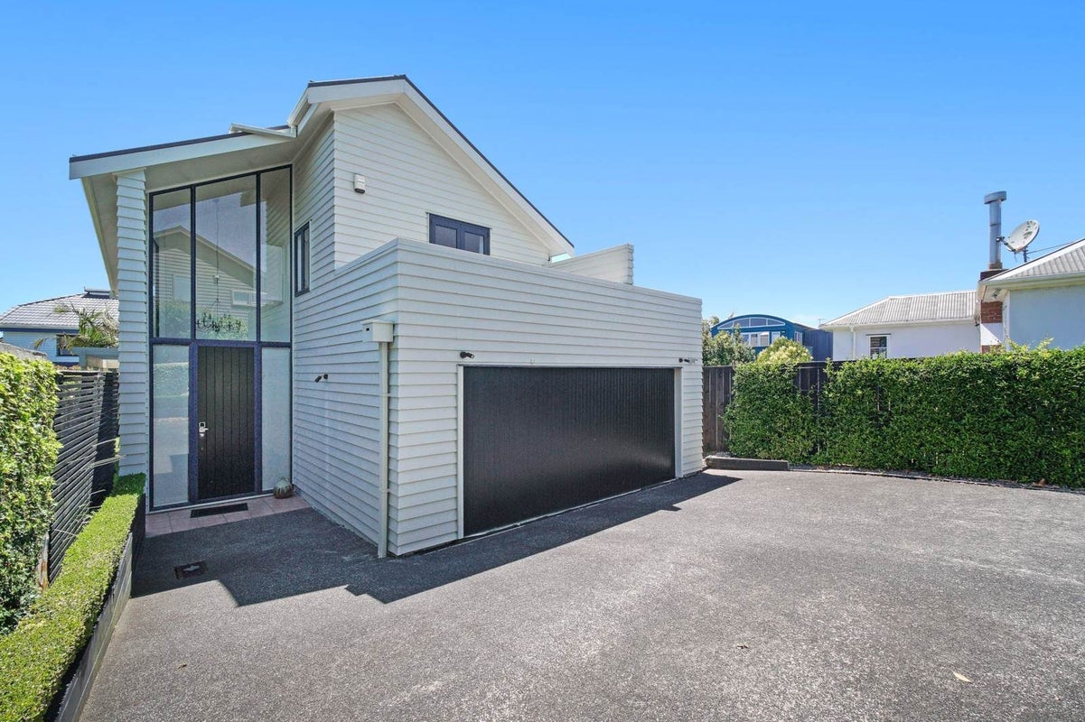 38A Ngaio Street, Orakei, Auckland - Carousel 1