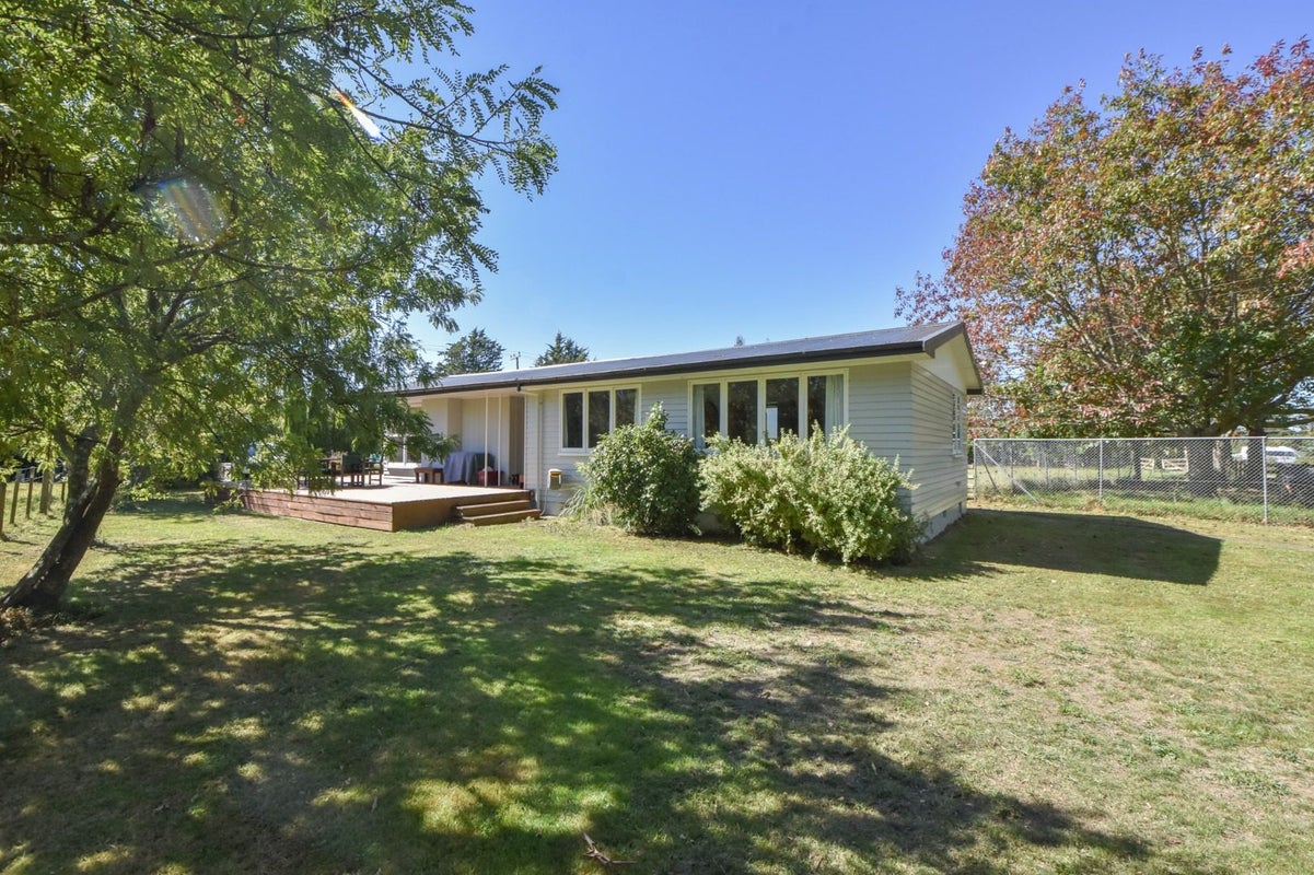 23 Chester Road, Clareville, Carterton - Carousel 17