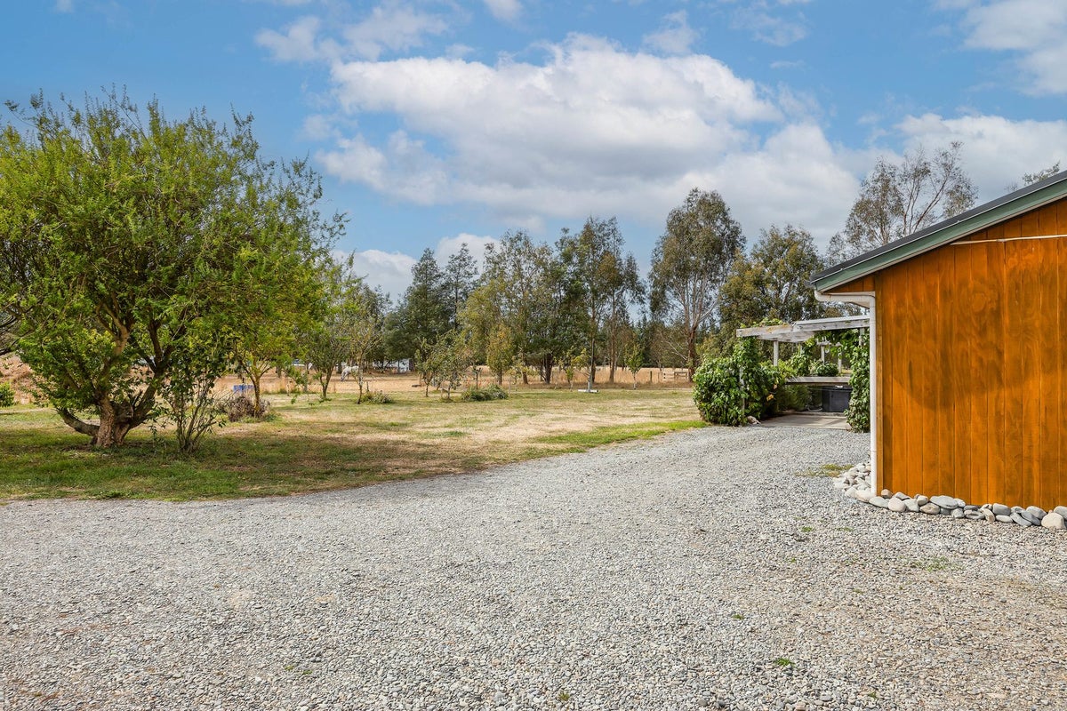 3020 South Eyre Road, Oxford, Rangiora - Carousel 20