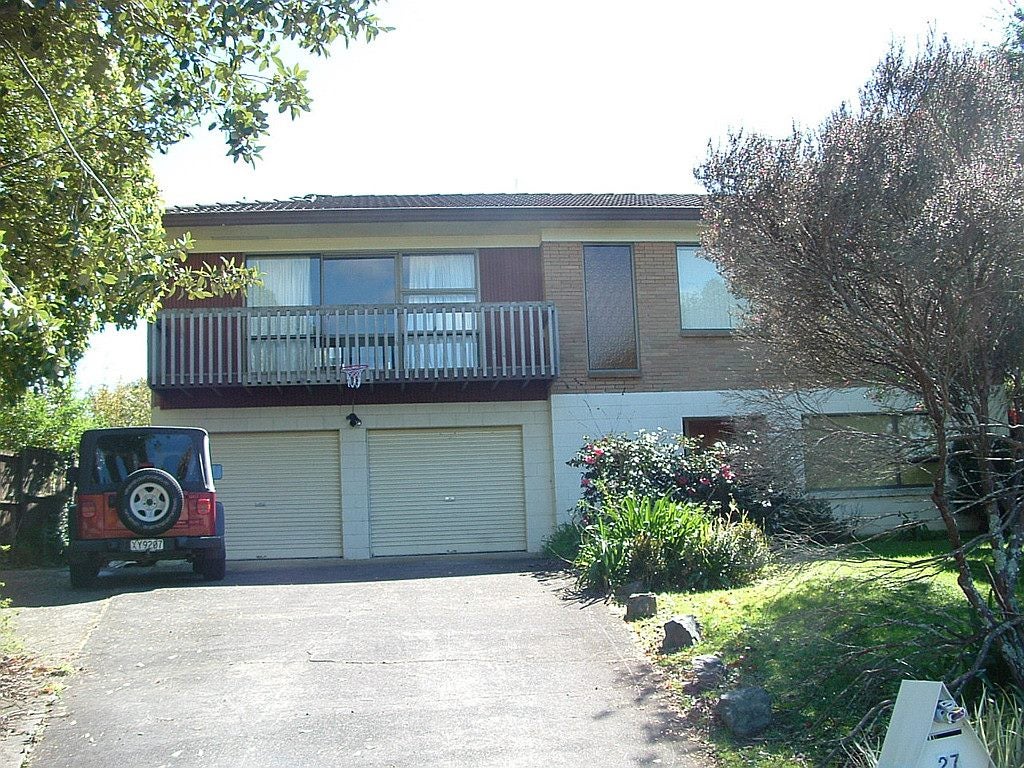 27 Imogene Way, Half Moon Bay, Auckland - Carousel 2