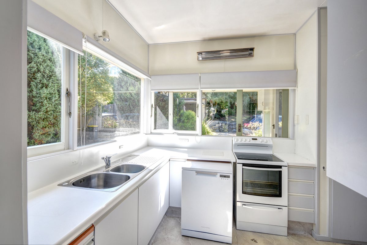40 Prestwick Street, Maori Hill, Dunedin - Carousel 2