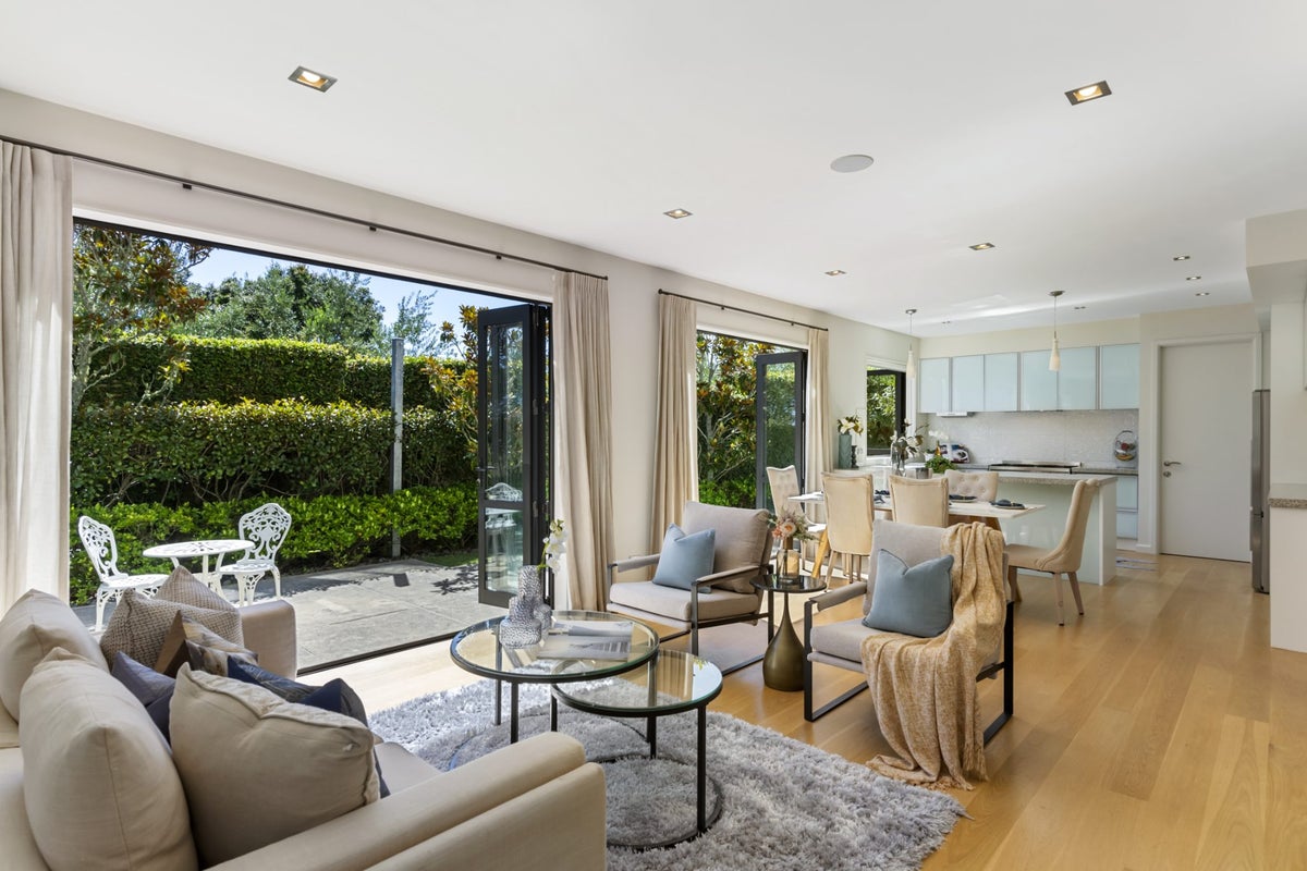 116A Coates Avenue, Orakei, Auckland - Carousel 2