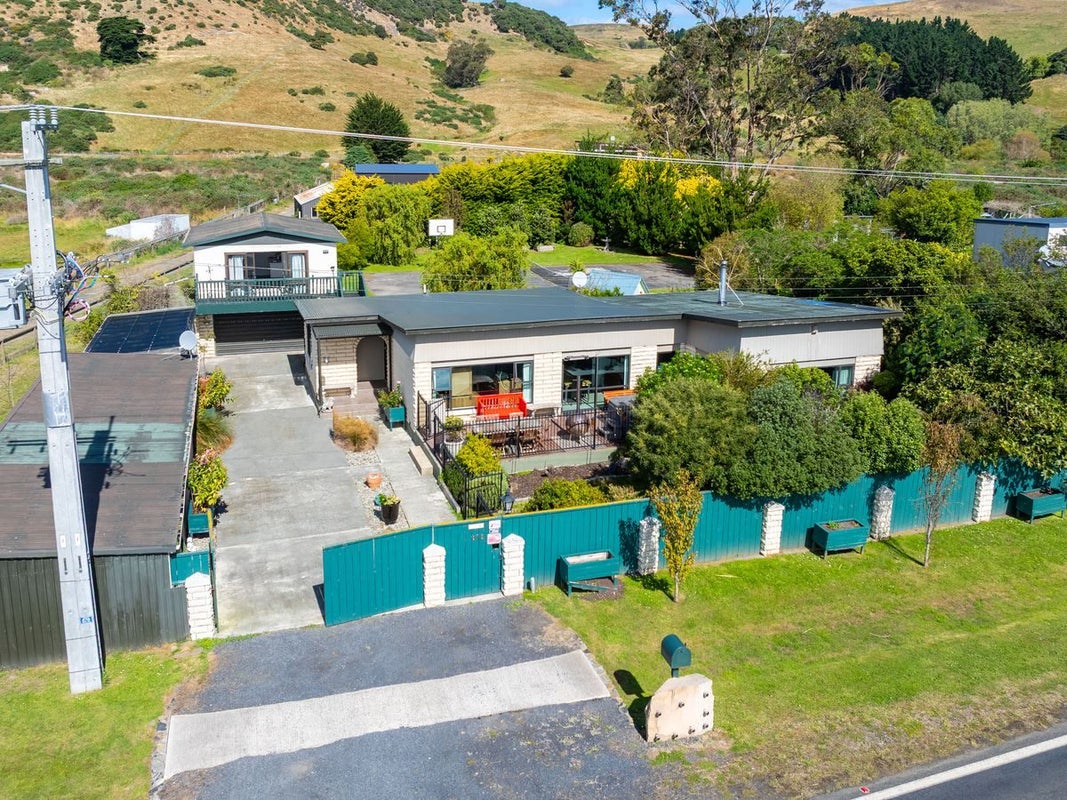 878 Harington Point Road, Harington Point, Dunedin - Carousel 1