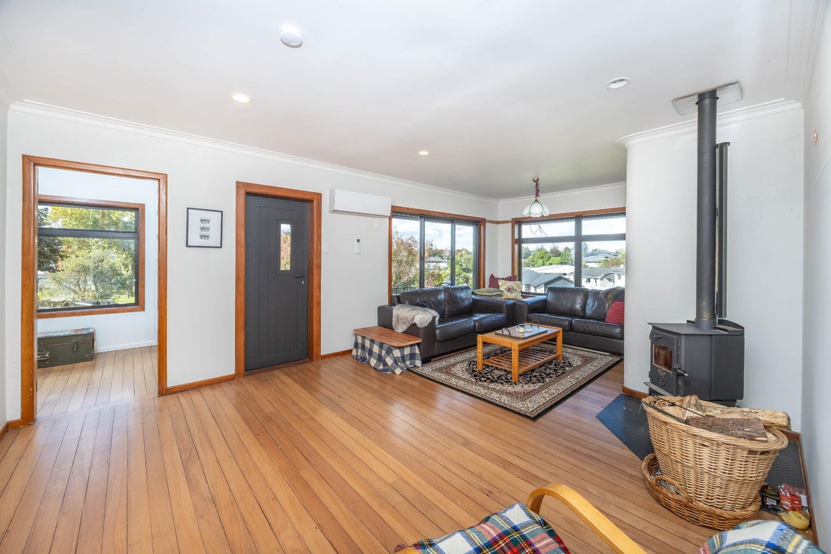 18 Hall Street, Kihikihi, Te Awamutu - Carousel 2