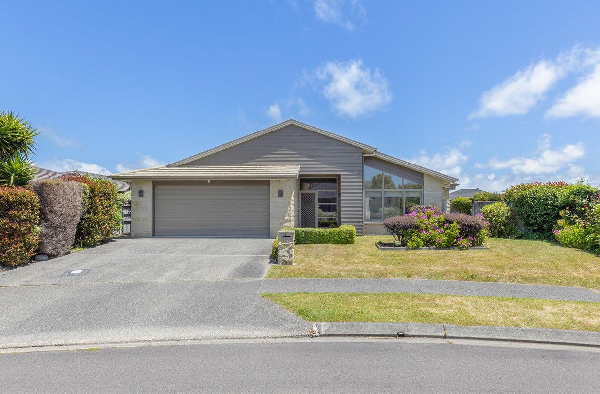 21 Telford Way, Raumati Beach, Paraparaumu - Carousel 1