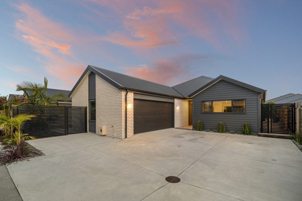 51 Cotula Way, Papamoa Beach, Papamoa - Carousel 1