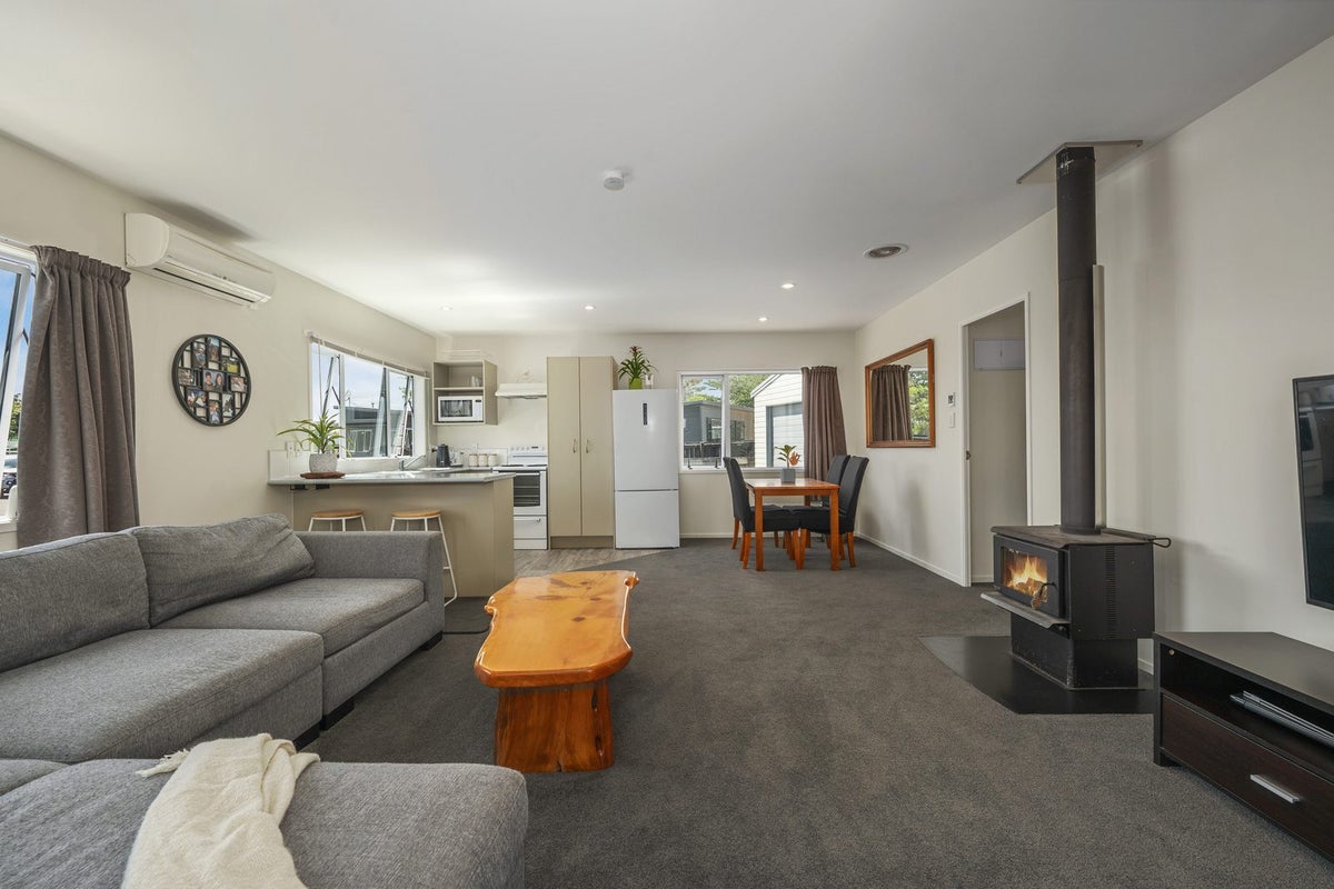 16 Rima Place, Turangi, Turangi - Carousel 1