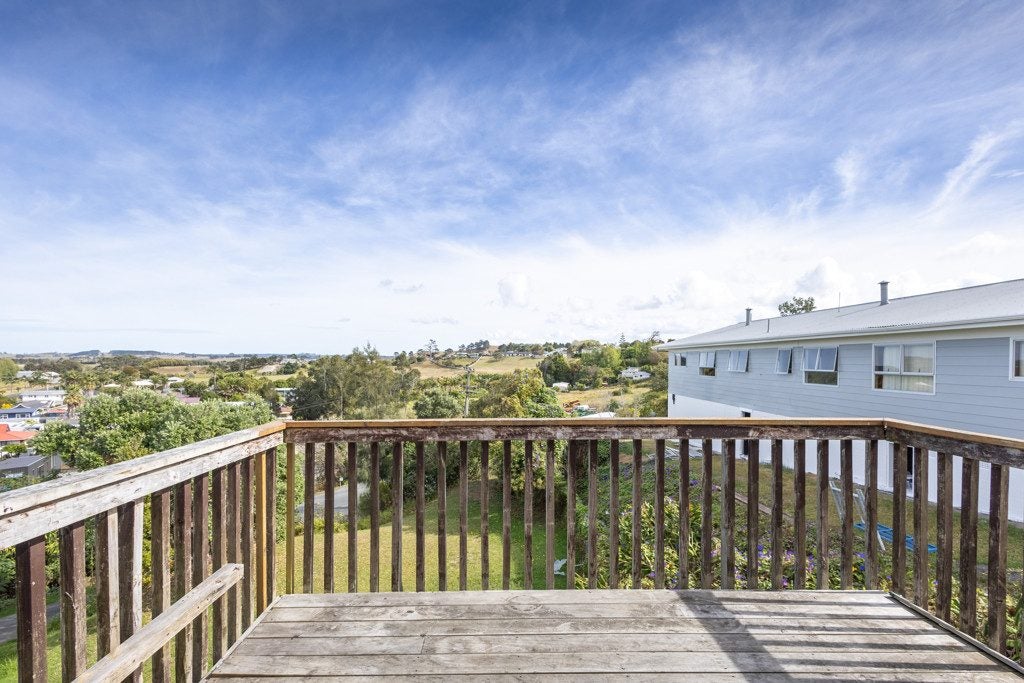 11 Tunatahi Street, Dargaville - Carousel 2