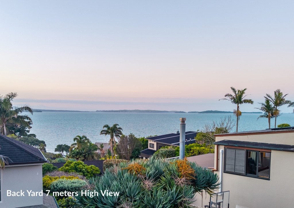 8 Pleasant Place, Mellons Bay, Manukau City, Auckland - Carousel 2