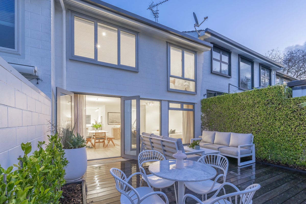 147 Wellington Street, Freemans Bay, Auckland - Carousel 2