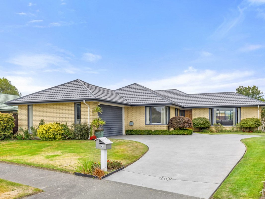 42 Bella Rosa Drive, Hei Hei, Christchurch - Carousel 1
