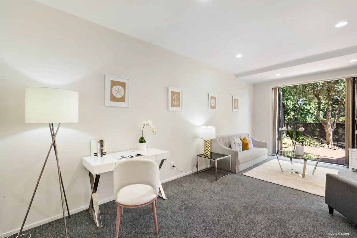 15/270 Sunset Road, Windsor Park, Auckland - Carousel 2
