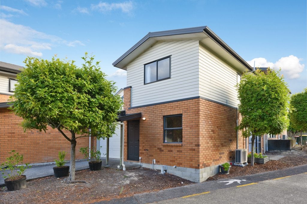 41/172 Mcleod Road, Te Atatu South, Auckland - Carousel 2