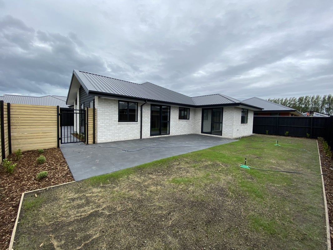 7 Newbury Lane, Casebrook, Christchurch - Carousel 20