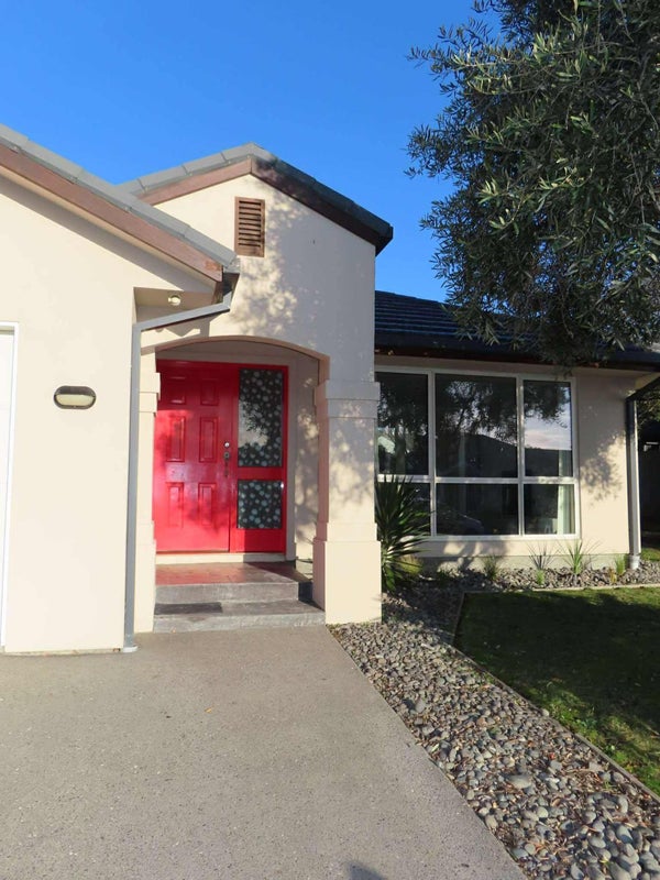 25 Eastwood Rise, Waimairi Beach, Christchurch - Carousel 2