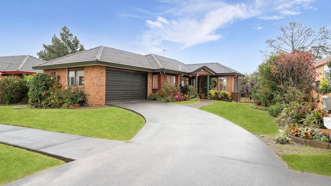 157 Burswood Drive, Burswood, Auckland - Carousel 1