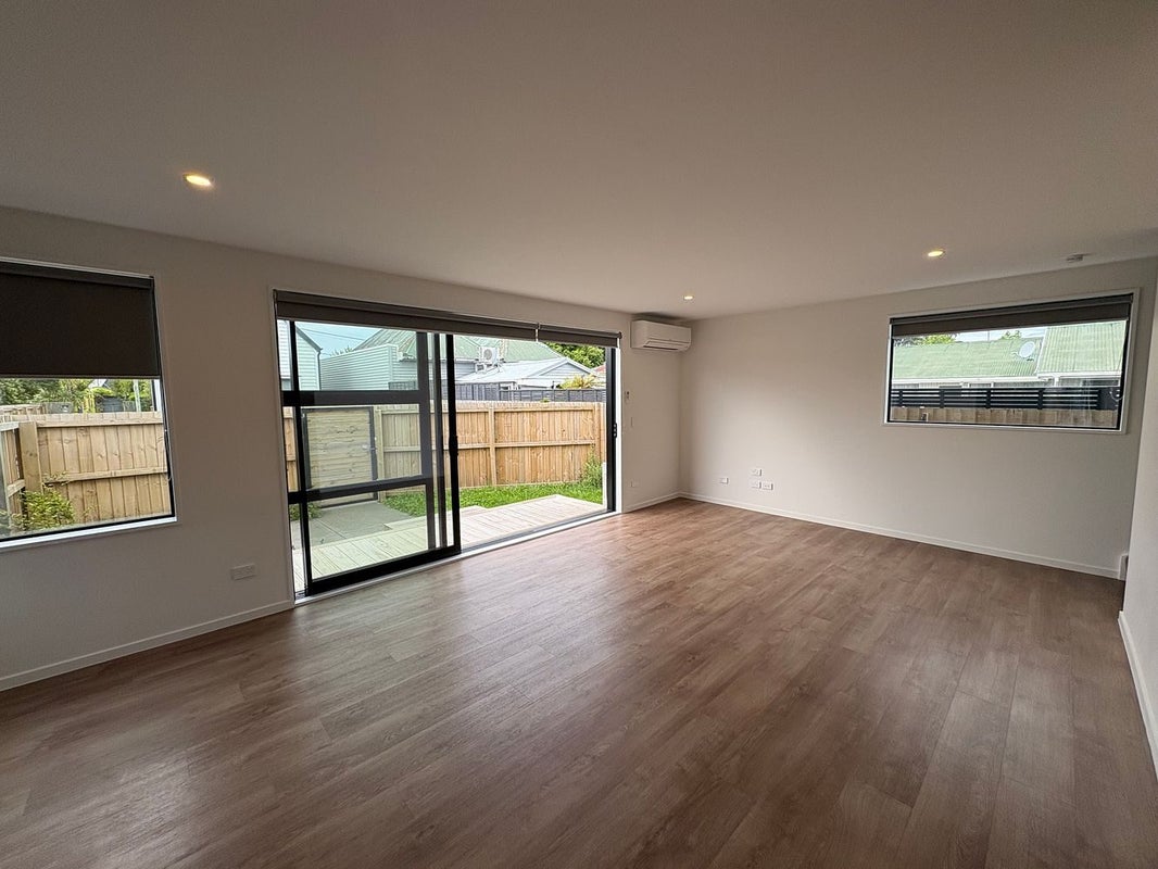 2/163 Bordesley Street, Phillipstown, Christchurch - Carousel 1