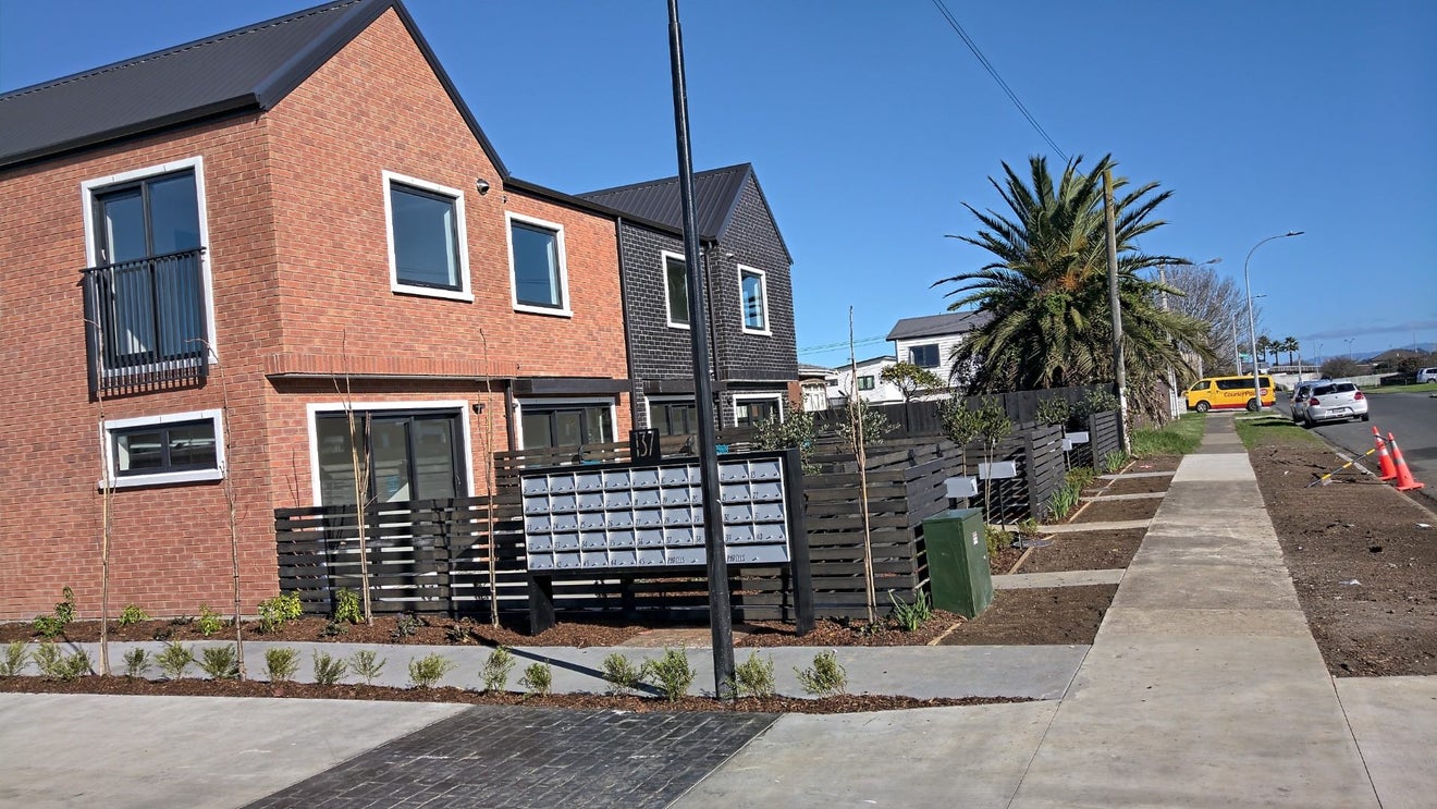 39/137 Hall Avenue, Favona, Auckland - Carousel 1