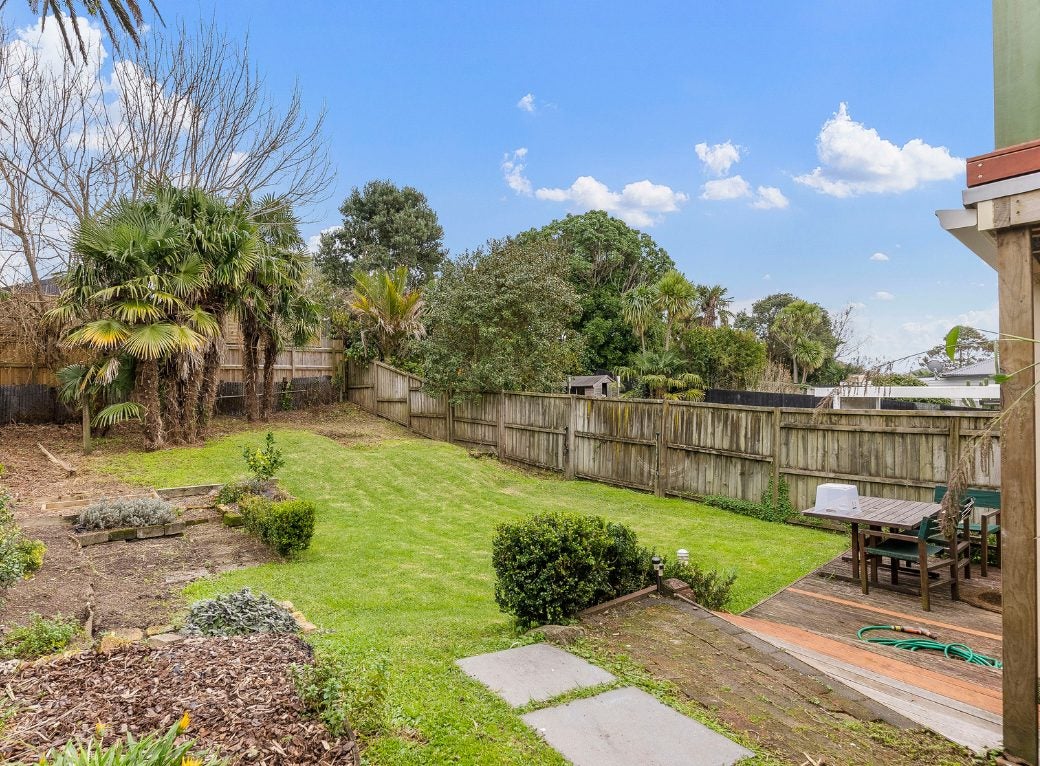 26 Elgin Street, Grey Lynn, Auckland - Carousel 2