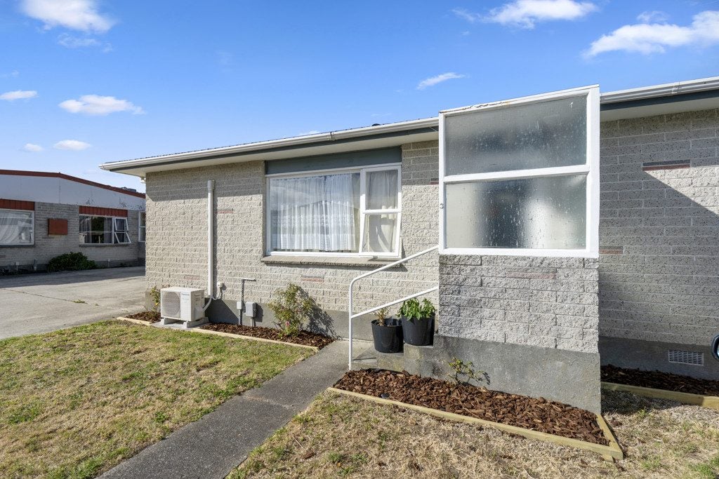 3/84 Park Road, Miramar, Wellington - Carousel 11