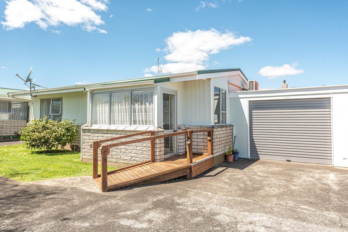 3B Dorset Road, Springvale, Whanganui - Carousel 1