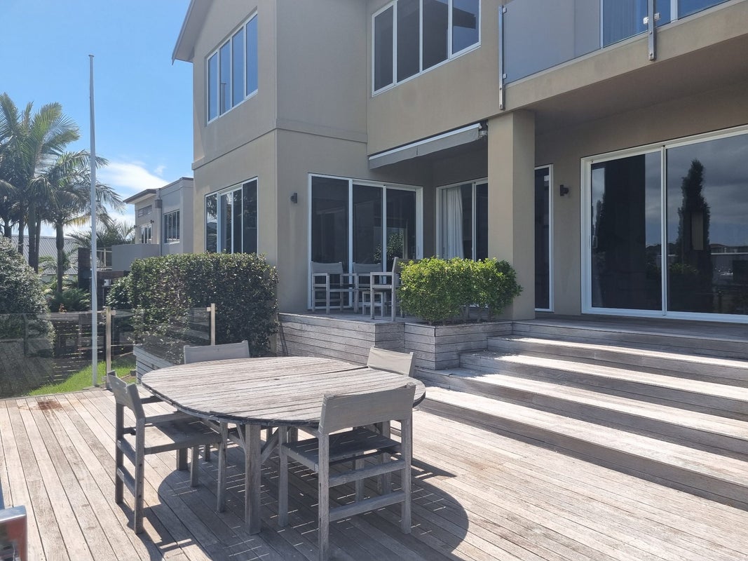 3 Tui Brae, Beachlands, Auckland - Carousel 1
