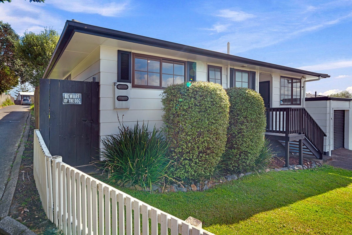 15 Denarius Lane, Glendene, Waitakere City, Auckland - Carousel 28