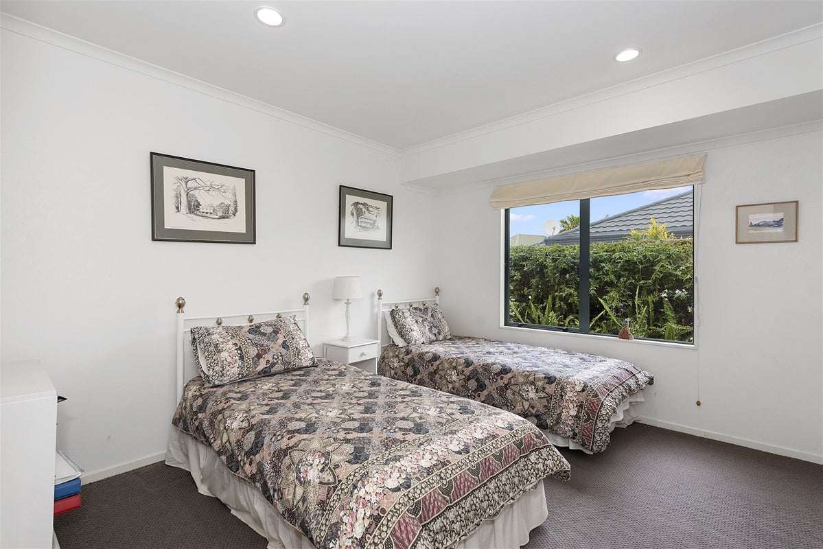 7 Castlewold Place, Huntington, Hamilton - Carousel 7
