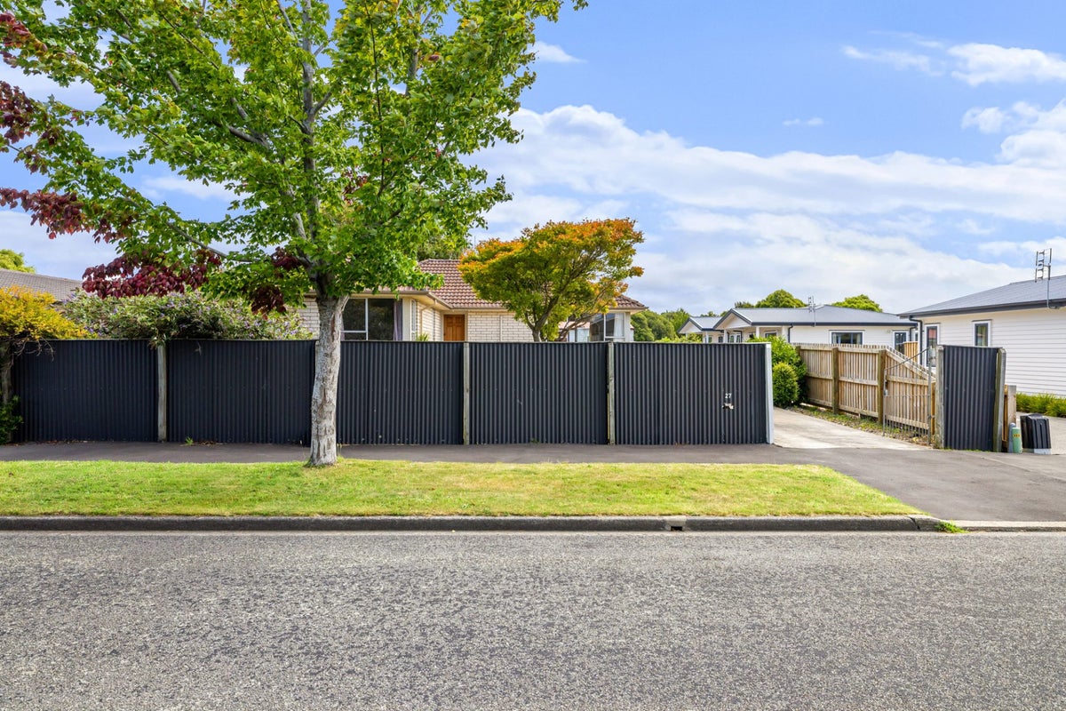 27 Denniston Crescent, Redwood, Christchurch - Carousel 18