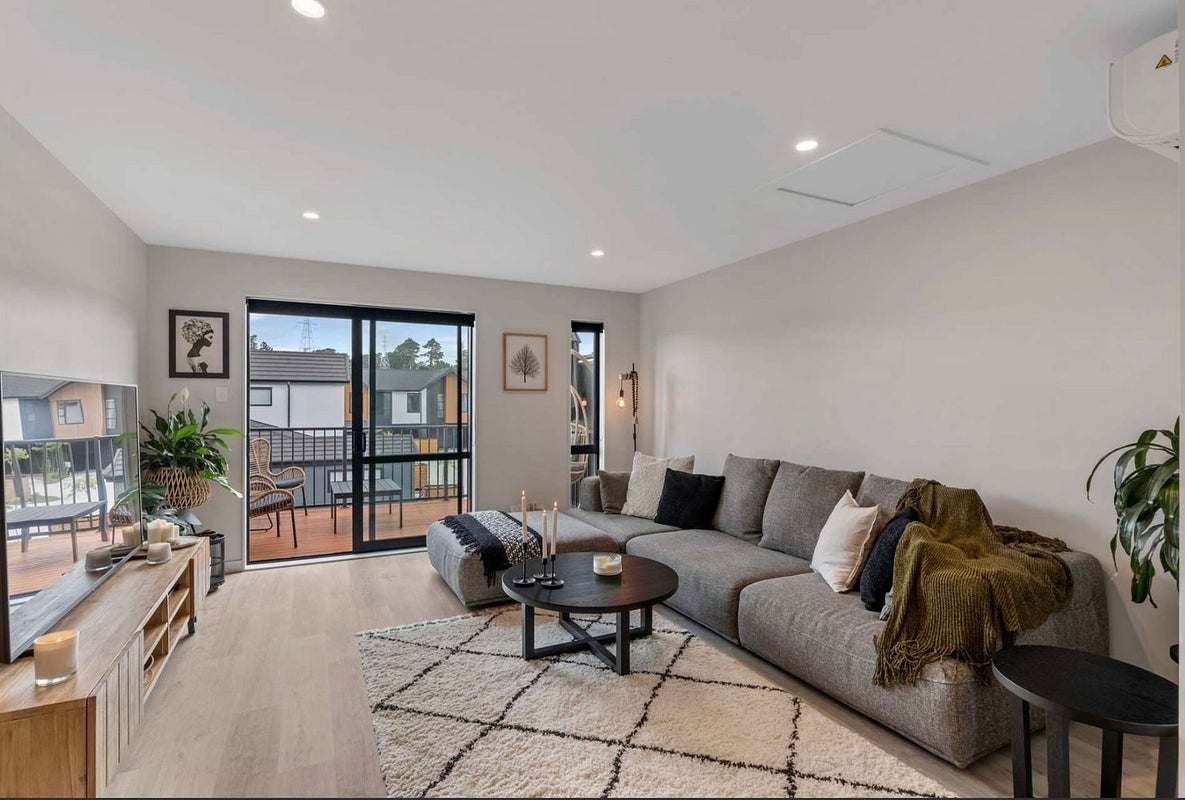 6 Parenga Lane, Kumeu - Carousel 1