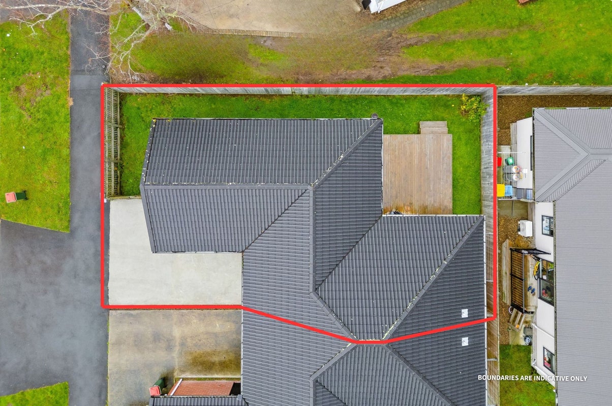 2/3 Helena Road, Hillcrest, Hamilton - Carousel 16