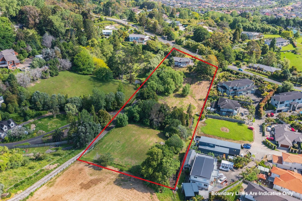 80 Point View Drive, East Tamaki Heights, Auckland - Carousel 1