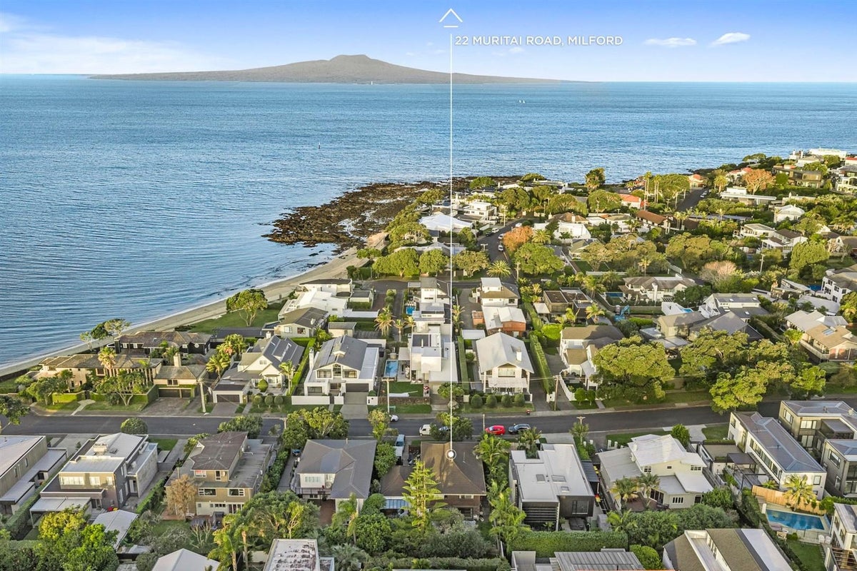 22 Muritai Road, Milford, Auckland - Carousel 2
