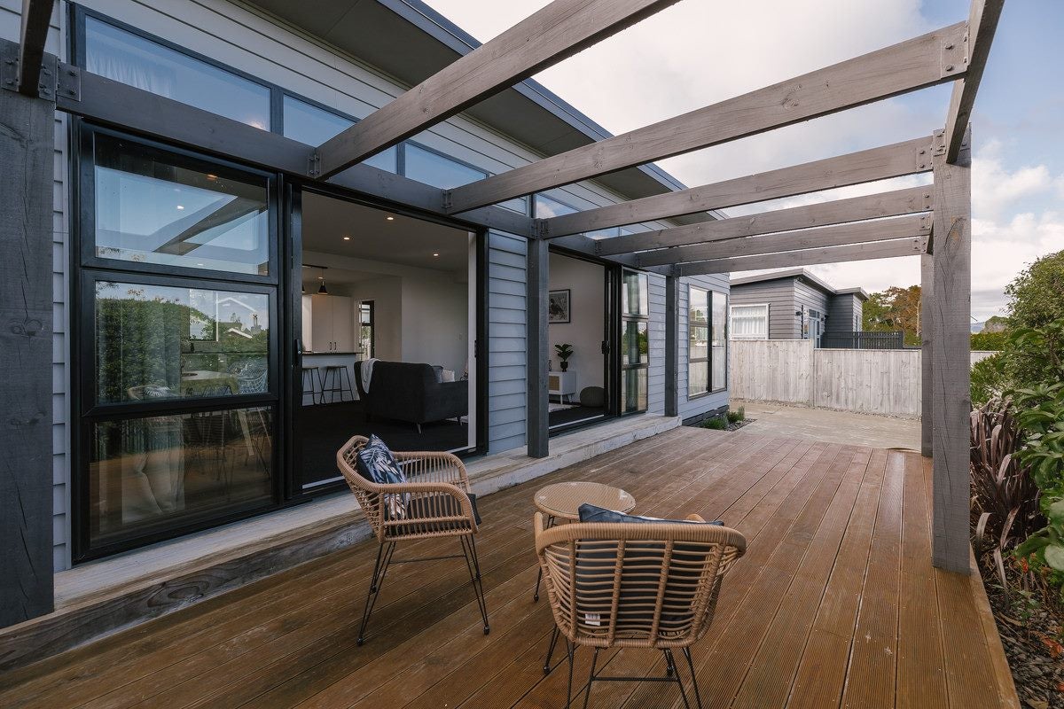 1 Annandale Avenue, Takaro, Palmerston North - Carousel 1