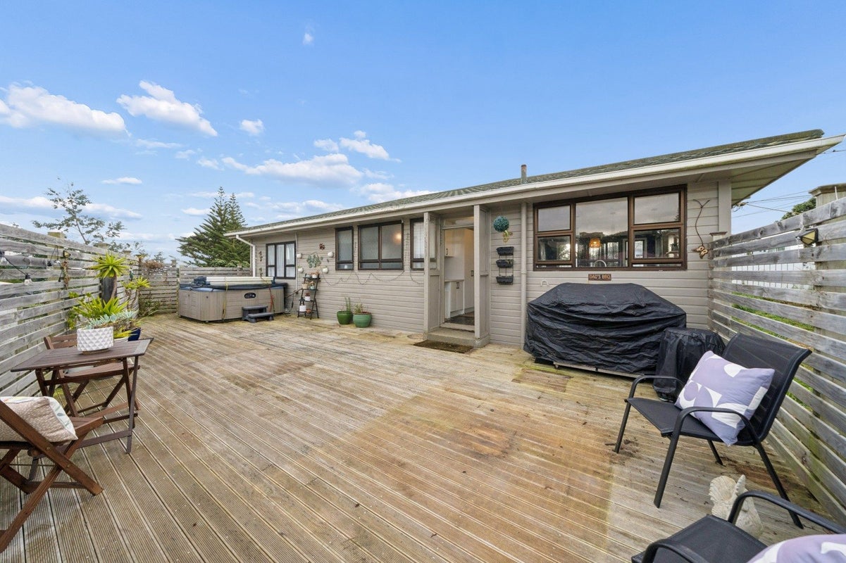 3 Matatiro Street, Titahi Bay, Porirua - Carousel 1