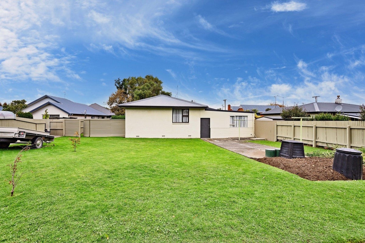 52 Bainfield Road, Waikiwi, Invercargill - Carousel 2