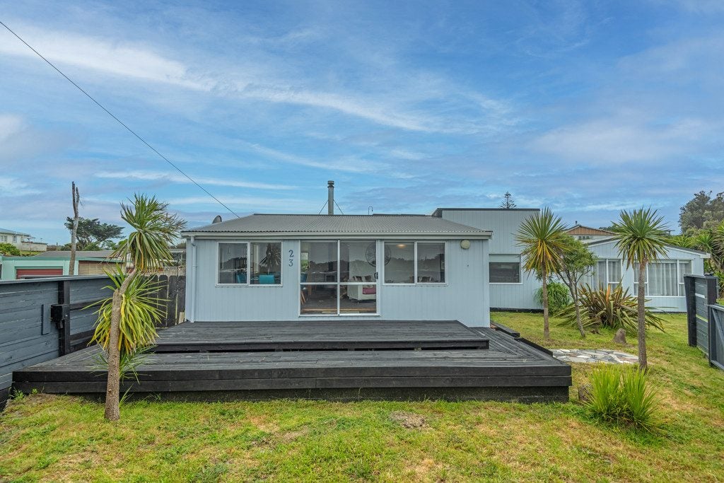 23 Nash Parade, Foxton Beach, Foxton - Carousel 28