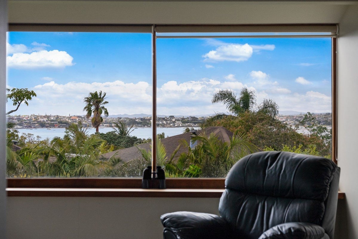 283 Riddell Road, Glendowie, Auckland - Carousel 1