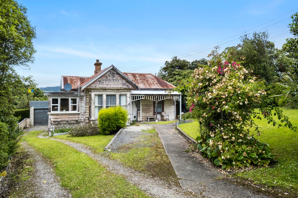 8 Stephenson Street, Warrington, Waikouaiti - Carousel 2