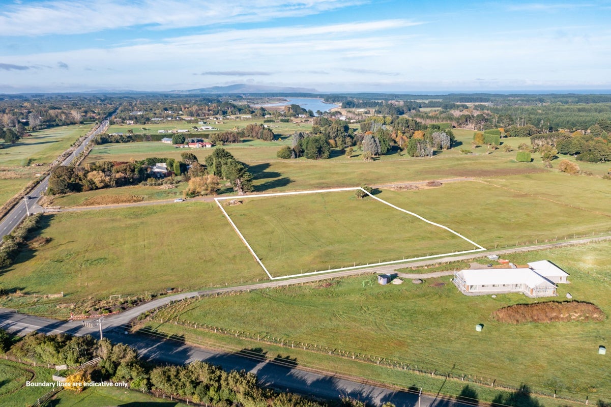 83 Otatara Road, Otatara, Invercargill - Carousel 1