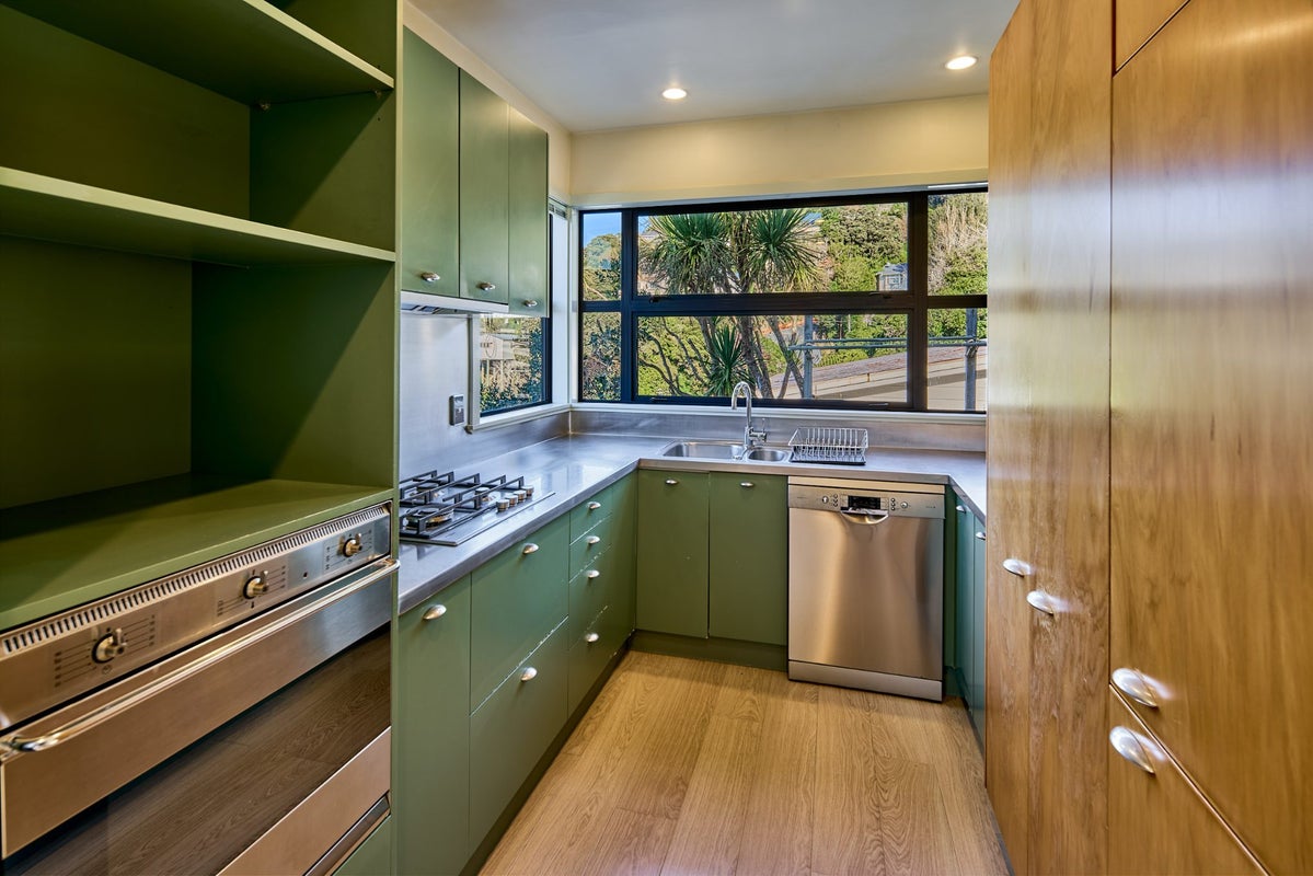 5E Raroa Road, Kelburn, Wellington - Carousel 2