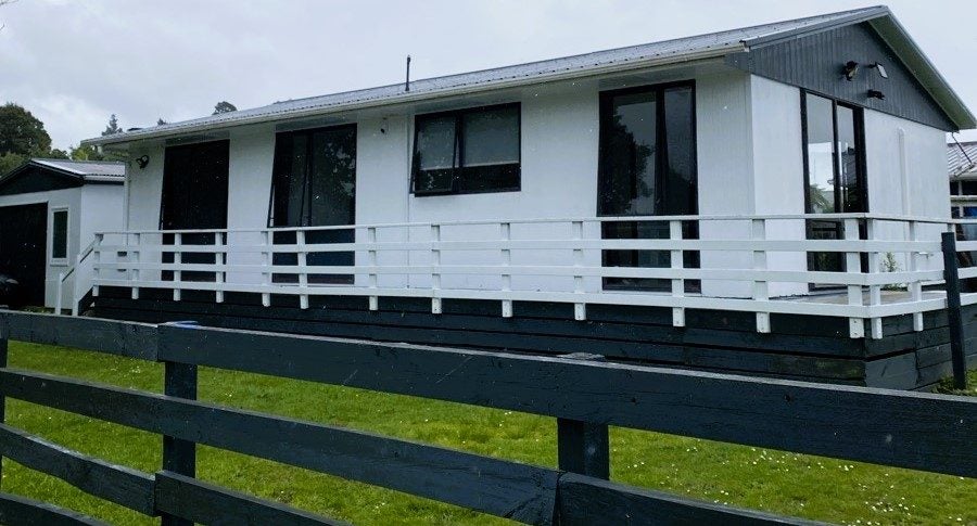 9 Hoewaka Lane, Bell Block, New Plymouth - Carousel 1