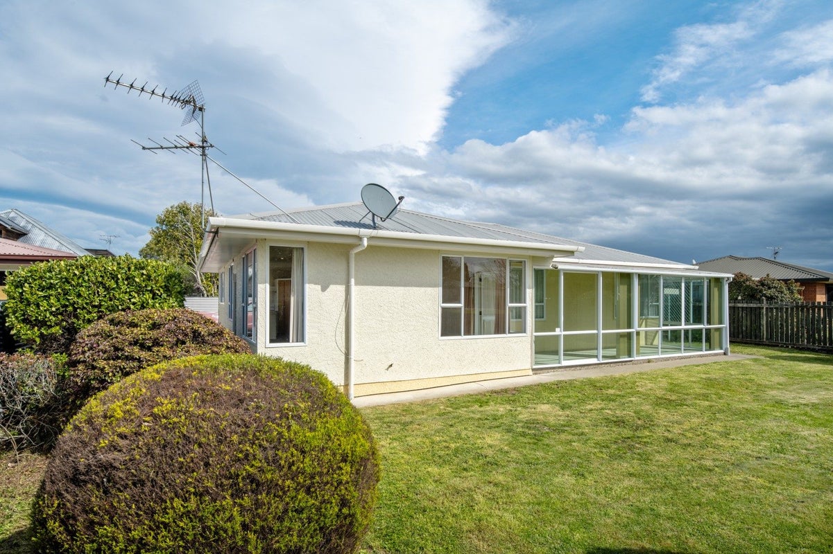 27A Westhaven Place, Redwoodtown, Blenheim - Carousel 1