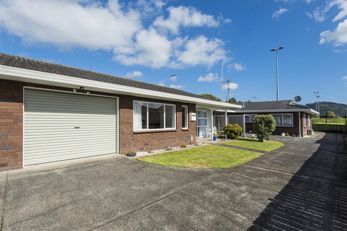 7B Lilian Street, Te Kamo, Whangarei - Carousel 1
